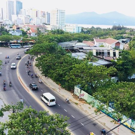 Tehana Beach Hotel Da Nang Exterior photo