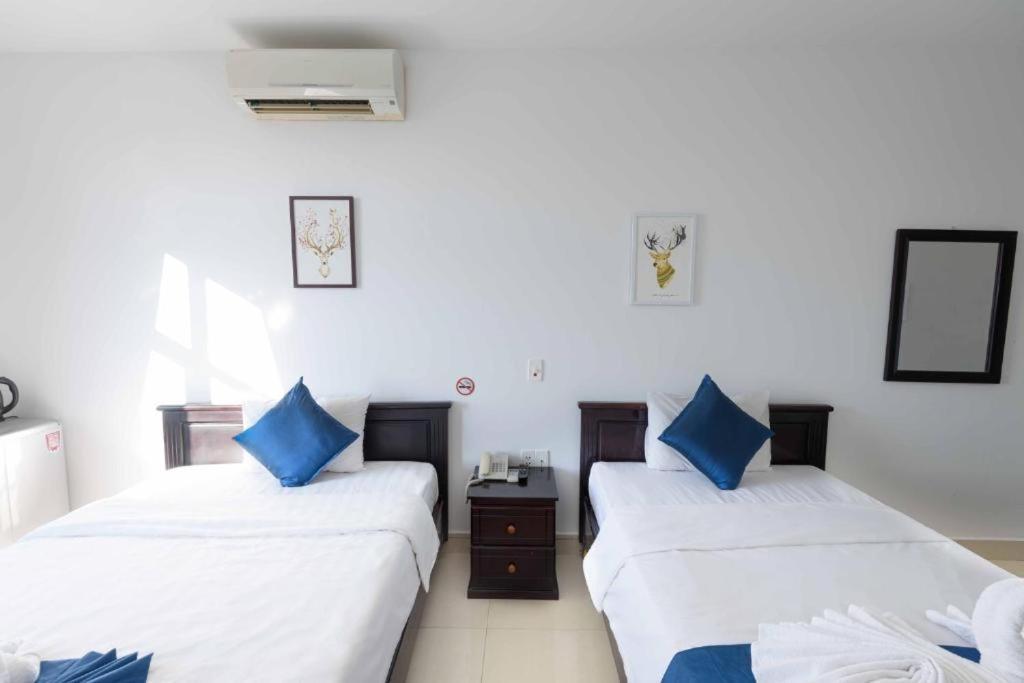 Tehana Beach Hotel Da Nang Exterior photo